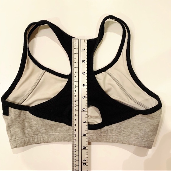 Fruit of the Loom Snap Front Sports Bra - 34C - Picture 4 of 10
